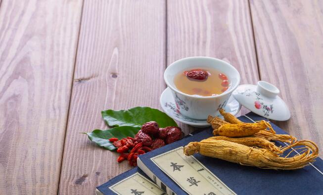 鳝鱼的功效与禁忌有哪些-鳝鱼功效与适宜人群、鳝鱼作用与功效 -鳝鱼的功效与禁忌网